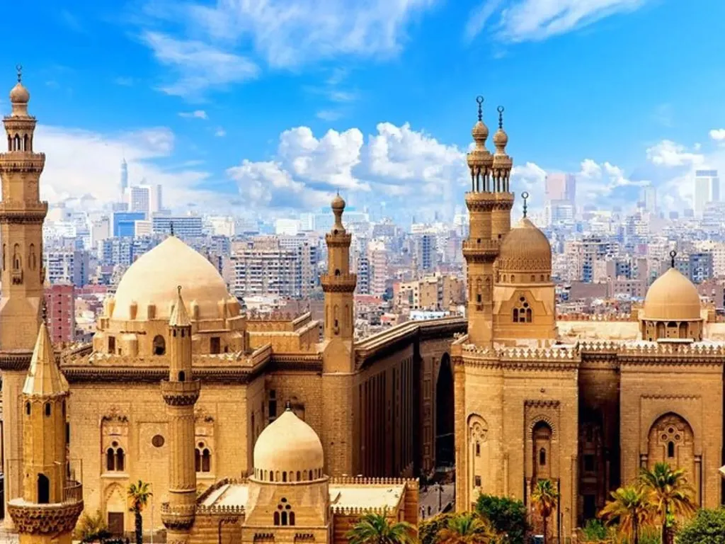 ✨🏛️ Nationalmuseum der Ägyptischen Zivilisation & Al-Fustat-Park 🏞️🦕 cairo-private-full-day-tour-of-islamic-and-christian.jpg